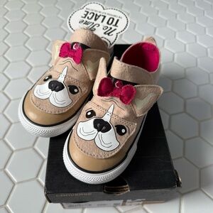 Converse Tan and Pink Animal Face Sneakers
